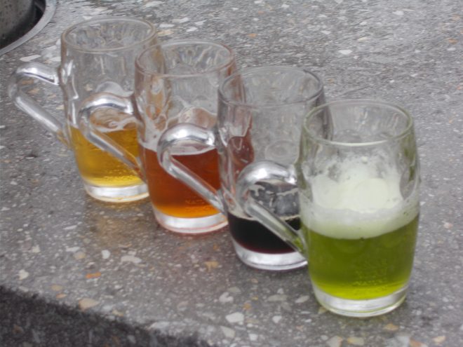 Poskusite+razli%C4%8Dna+piva+in+obdr%C5%BEite+vr%C4%8Dek+za+spomin