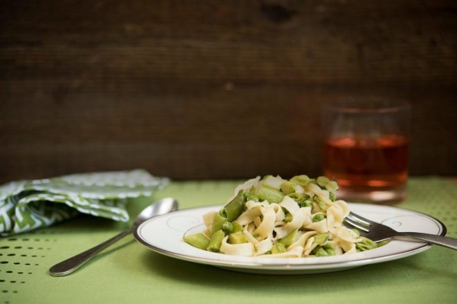 Testenine+s+%C5%A1parglji+za+gurmane+%28Foto%3A+Profimedia%29