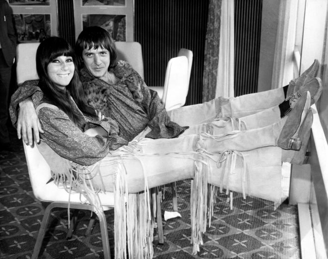 Cher+in+Sonny+leta+1965+v+Londonu+%28Foto%3A+Profimedia%29