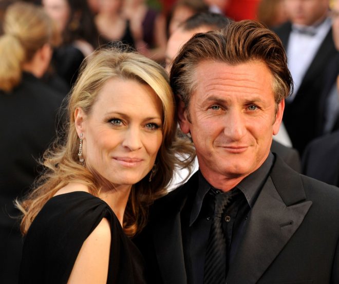 Sean+Penn+z+nekdanjo+%C5%BEeno+Robin+Wright+Penn+%28Foto%3A+Profimedia%29