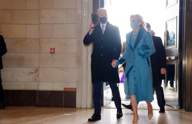 Novope%C4%8Deni+predsednik+Joe+Biden+in+njegova+%C5%BEena+dr.+Jill+Biden++%28Foto%3A+Profimedia%29