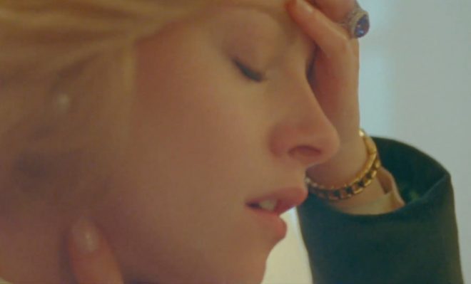 Kristen+Stewart+kot+princesa+Diana+v+filmu+Spencer+%28foto%3A+Profimedia%29