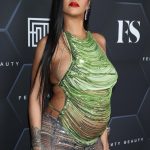 Rihanna nosečniški stil 1